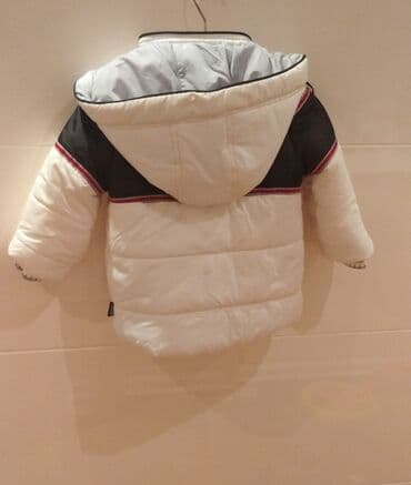 pencək türk dilində: Kurtka,Yeni kimi.Təmizdir və qalındır.Oyuncaq hədiyyəlidir😉 — 2