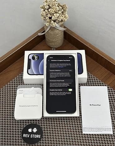 i̇phone 11 barter: IPhone 12, 128 GB, Qara, Zəmanət, Kredit, Simsiz şarj — 3