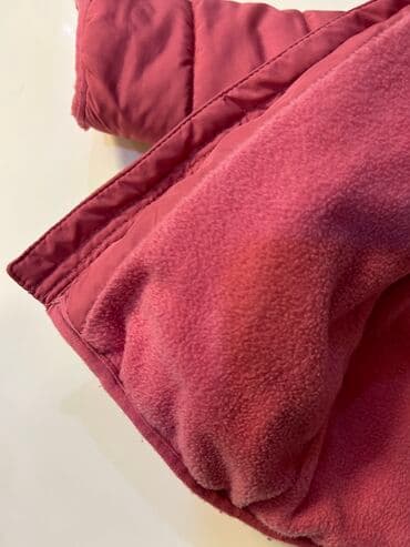 uşaq paltarı: Defacto markası. 12-18 aylıq qız uşağı üçün. 2 yaşlı uşaqda geyinə — 3