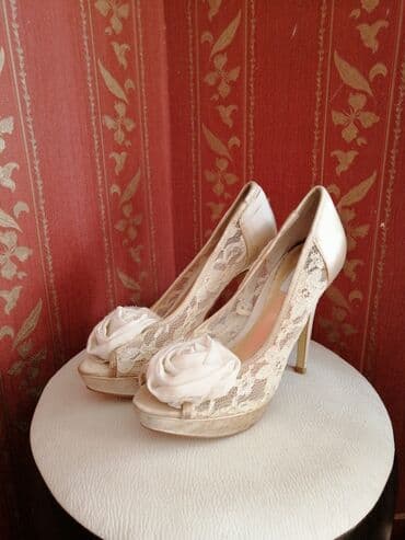 asics onitsuka tiger qadın krossovkaları: Tuflilər, Ölçü: 38.5, rəng - Boz, İşlənmiş — 1