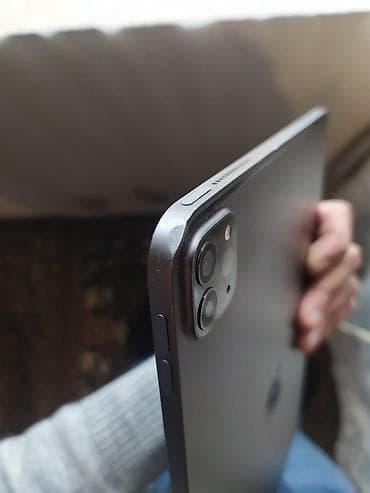 tv box android 10: İşlənmiş Apple iPad Pro 11 (2022), 12,9", 128 GB, Ünvandan götürmə — 5