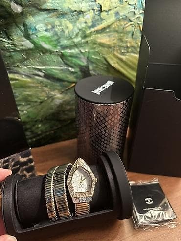 Eynəklər: Yeni, Qol saatı, Just Cavalli, rəng - Qızılı — 3