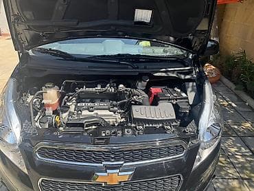 afdamabiler: Chevrolet Spark LT hatchback - Korpus: 5 qapılı kompakt hatchback — 10