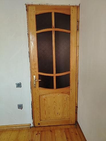 şpon: Taxta daxili qapı – şüşəli model. 6 ədədəd 90*2,20 - Material: təbii — 3