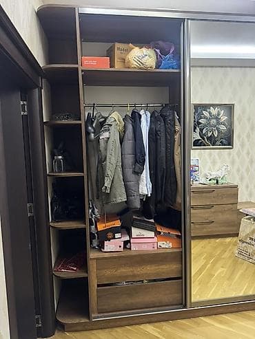 qardirob otagi: 2 qapılı, Güzgülü, Qəhvəyi, Taxta, Kupe, Düz dolab — 1