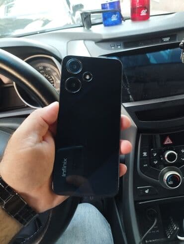 İnformatika: Infinix Hot 30 Play, 128 GB, rəng - Qara, Sensor — 6