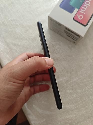 telefonlar ikinci el: Xiaomi 32 GB, rəng - Qara, 
 Barmaq izi, İki sim kartlı — 3