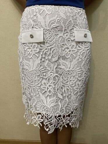 midi qadın ətəkləri: Ağ rəngli, dantel fakturalı qadın ətəyi. - Model: “BSY dantel daşlı — 2