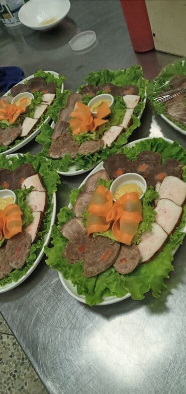 salatçı: Salatçı, 61 il, 6 ildən artıq təcrübə — 1