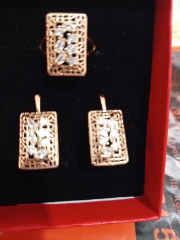 женские толстовки на молниями: Üzük və sırğalar - Metal: qızılı tonlu qirmizi rus qizili rengi - — 18