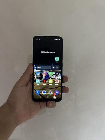 realme barter: Realme C11 (2021), 32 GB, rəng - Qara, Barmaq izi, Face ID — 2