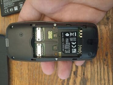 телефон fly ds105c: Nokia 105 4G, цвет - Черный, Кнопочный — 3