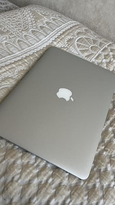 mac pudra: MacBook Air 13" (Mid 2012) — Əla vəziyyətdə Elanın mətni: Öz şəxsi — 1