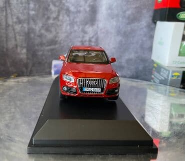 metbex tavan modelleri: Коллекционная модель AUDI Q5 MJ facelift volcano red 2013 Dealer — 15