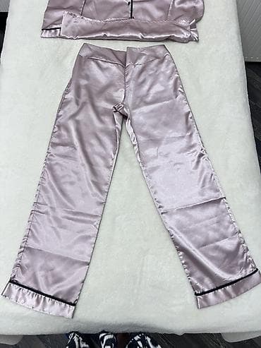 атласные сорочки ночные: Zərif atlas pijama dəsti Tezedir, 2 defe geyinilib - Rəng: açıq — 2