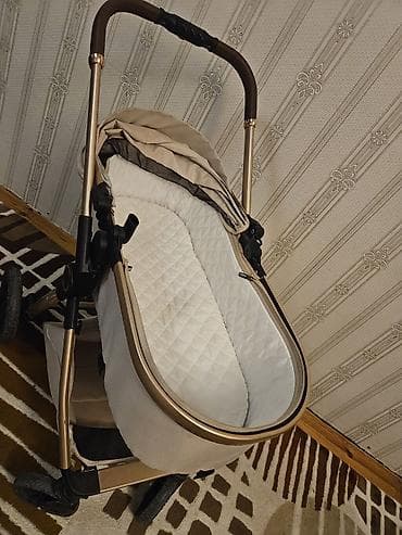 Uşaq geyimi və ayaqqabıları: Çıxarıla bilən beşikli araba, Kidilo, Yaş: <1 ay — 2