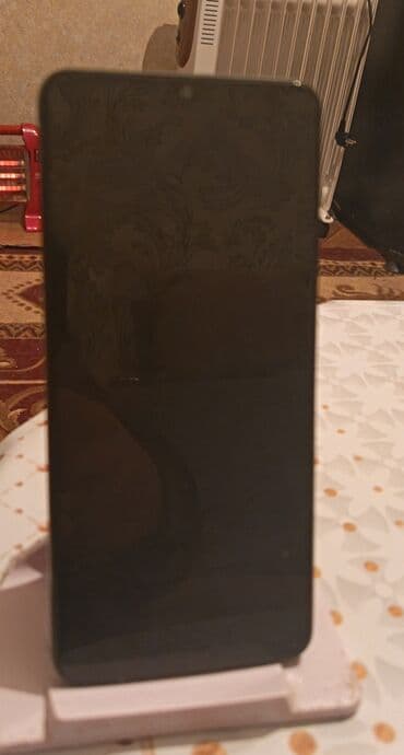 a 10 s: Samsung Galaxy A12, rəng - Qara, Barmaq izi — 5