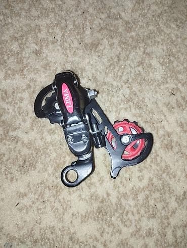 CD, DVD disklər və kassetlər: Velosiped hissələri dəsti Tərkib: - VELOCRUZ markalı velosiped — 4