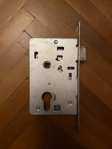 замок на калитку: Б/у, Самовывоз — 2