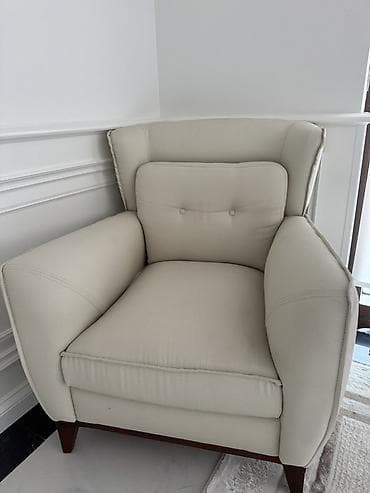 kreslo islenmis: Yeni, Kreslo, Parça — 1