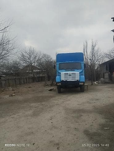mercedes 320 cdi: Tentli yük kuzovu olan ZİL yük maşını və qoşqu dəsti. Şəkillərdə mavi — 7
