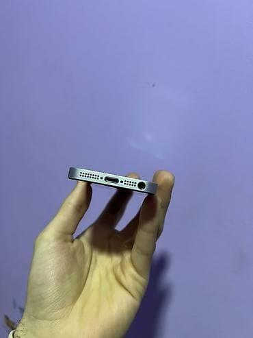 iphone 5s black: IPhone SE, Gümüşü, Barmaq izi — 4