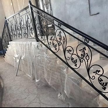 Yeni Pilləkən məhəccəri, Dəmir, Pulsuz çatdırılma