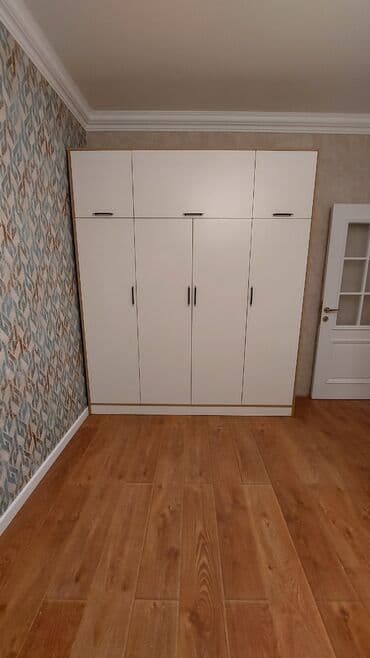 ev guzgusu: Düz dolab, Yataq otağı üçün, Paltar üçün, Açılan, Quraşdırıla bilən, 4 qapılı — 2