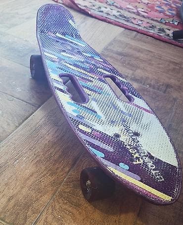 Az istifadə olunmuş skateBoard - Növ: Plastik penny board tipli