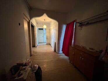 bakida ucuz satiliq evler: Bakı, Binəqədi qəs., 5 otaqlı, Köhnə tikili, m. Avtovağzal, 110 kv. m — 4