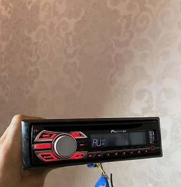 Pioneer avtomobil maqnitolası Xüsusiyyətlər: - Modellər seriyası
