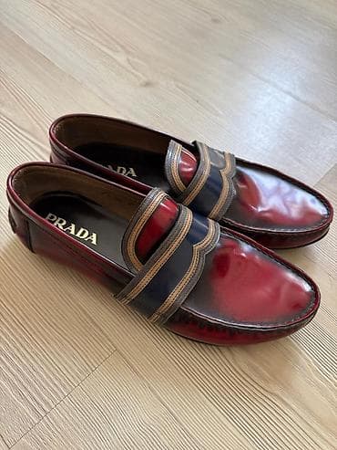 Ölçü: 42, rəng - Qırmızı, İşlənmiş