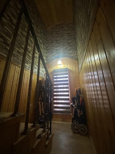 gencede torpaq: Bakıxanov qəs. 6 otaqlı, 234 kv. m, Kredit yoxdur, Yeni təmirli — 8