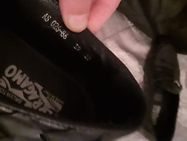 kişi eynəyi: Gencede satilir deri Ferragamo brendi Turkiye istehsalidir ayaqabi bir — 4