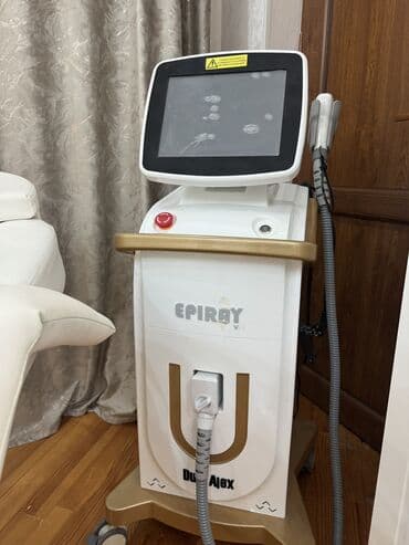 Тонометры: Epiray V12 2021 Cox az istifade edilib ekranının plyonkasına kimi — 1