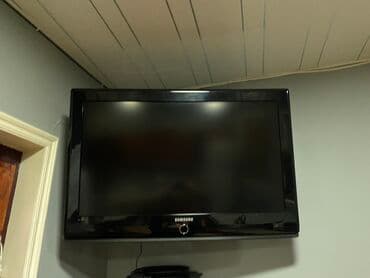 televizor smart: İşlənmiş Televizor Samsung 82" Ünvandan götürmə, Ödənişli çatdırılma — 2