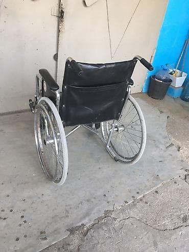 əl arabasi: Məhsul: Manual əlil arabası Xüsusiyyətlər: - Konstruksiya: xromlanmış — 2