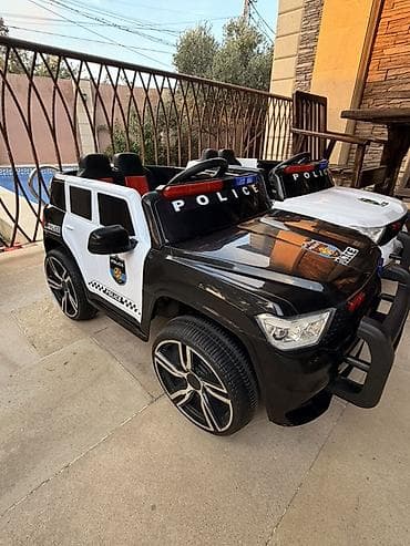Uşaq üçün elektrik maşınları: Uşaqlar üçün polis üslublu elektrikli mini avtomobil. Şəkillərdə — 2
