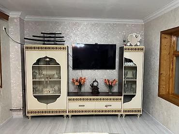 iki nəfərlik matras: Masa və oturacaqlar — 4