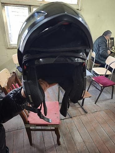 elektro maped: Təcili satılır Modulyar motosiklet dəbilqəsi – qara rəng — 3