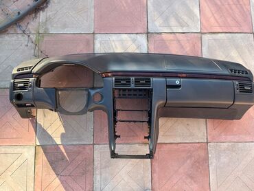 w202 bufer satilir: Mercedes-Benz E210 — 7