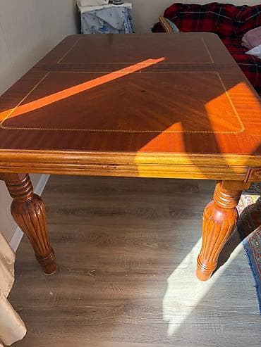isdolar: Qonaq masası, İşlənmiş, Açılan, Taxta, Dördbucaq masa — 1
