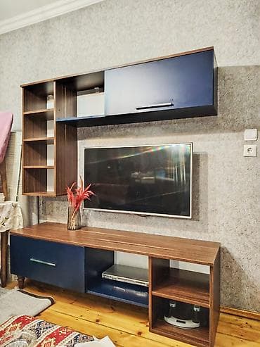 ikici el divan: Tv stend vəziyyətdə TV stend satılır Hər iki polkanın uzunluğu — 2