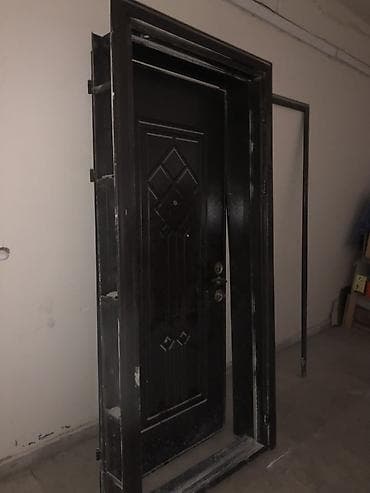 qapi plastik: Dəmir giriş qapısı – komplekt. - Material: qalın metaldan (polad) — 2
