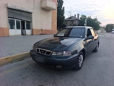 Daewoo Nexia: 1.5 l | 2001 il Sedan lalafo.az -da Daewoo Nexia: 1.5 l | 2001 il Sedan
