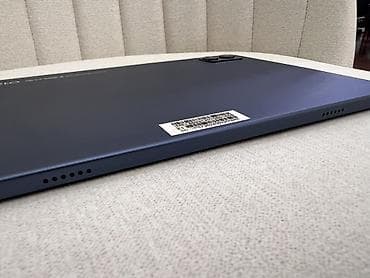 planset tablet: Oteeto planşet - Korpus: nazik, yastı kənarlı metal gövdə, tünd mavi — 4