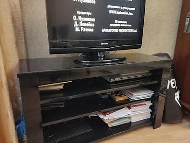 ev eşyalarl: Düz TV altlığı, Polkalı, Laminat — 5