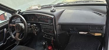 rol vaz: LADA 2114 Samara – 4 qapılı hetçbek, ağ rəng. Texniki və — 4