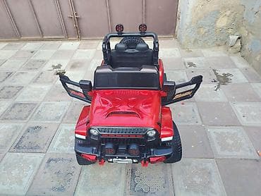 jeep: Uşaq üçün elektrikli off-road tipli maşın (jeep stili) uşaq həm özü — 1