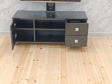 divan mebelleri: Düz TV altlığı, Polkalı — 2